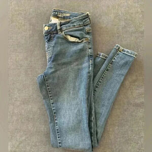 Roebuck & Co. Skinny Jeans